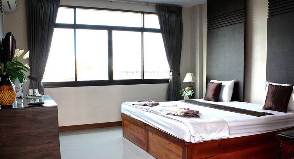 Yenjit Resort Chachoengsao Exteriör bild